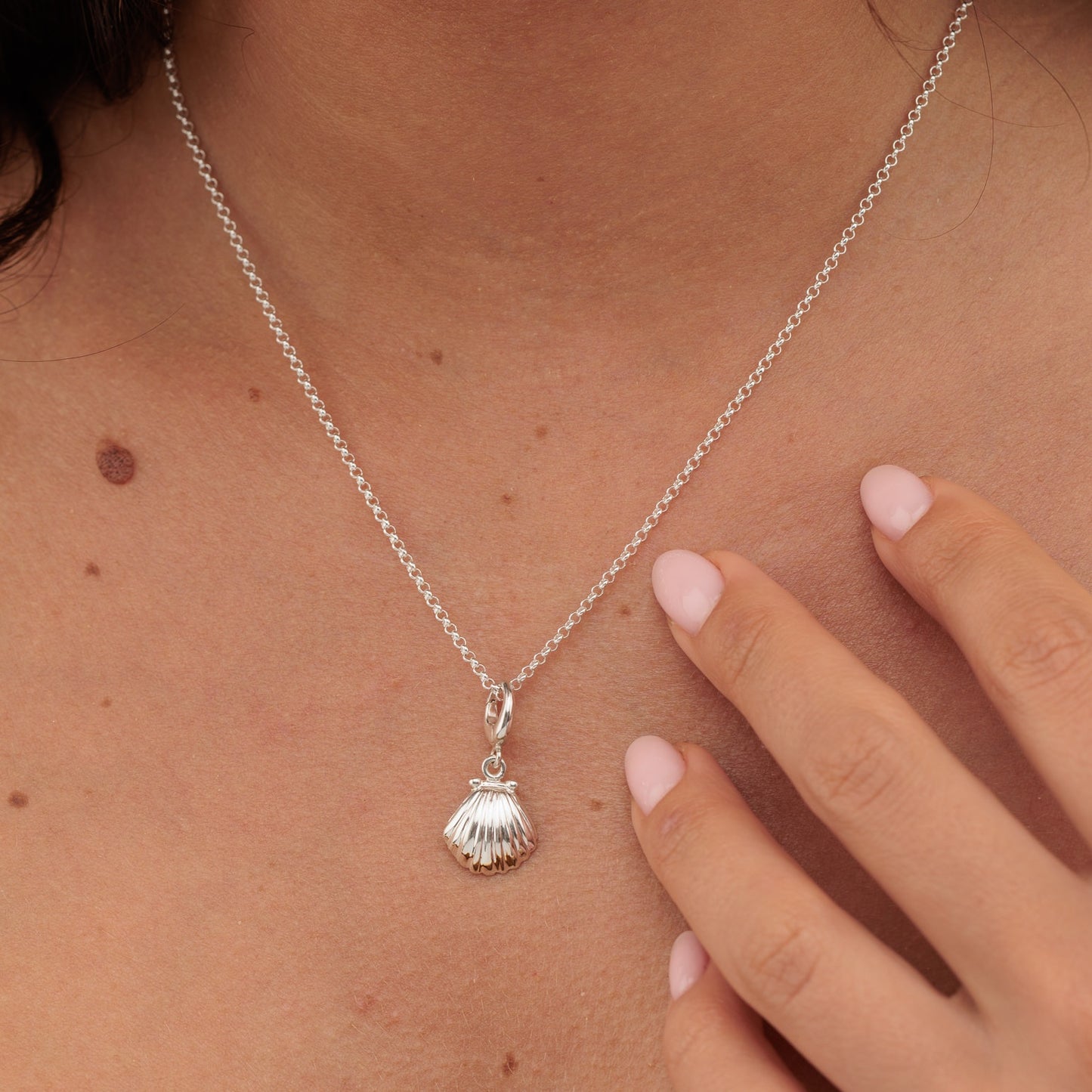 Silver Clam Shell Charm