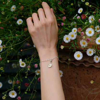 Silver Daisy Charm